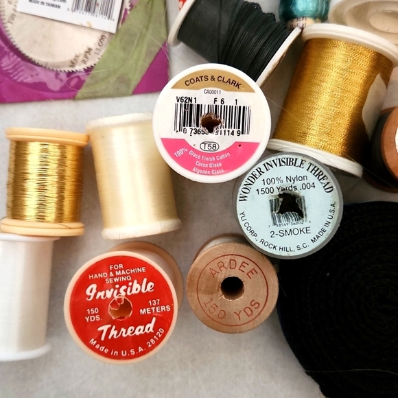Vintage Sewing Thread Bundle - Picture 2 of 10